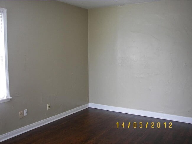 Building Photo - 531 Babb Dr