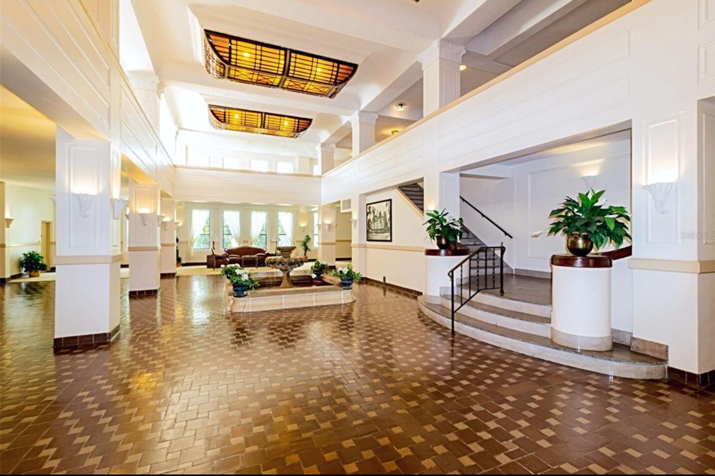 Main Entrance - 235 6th St NW