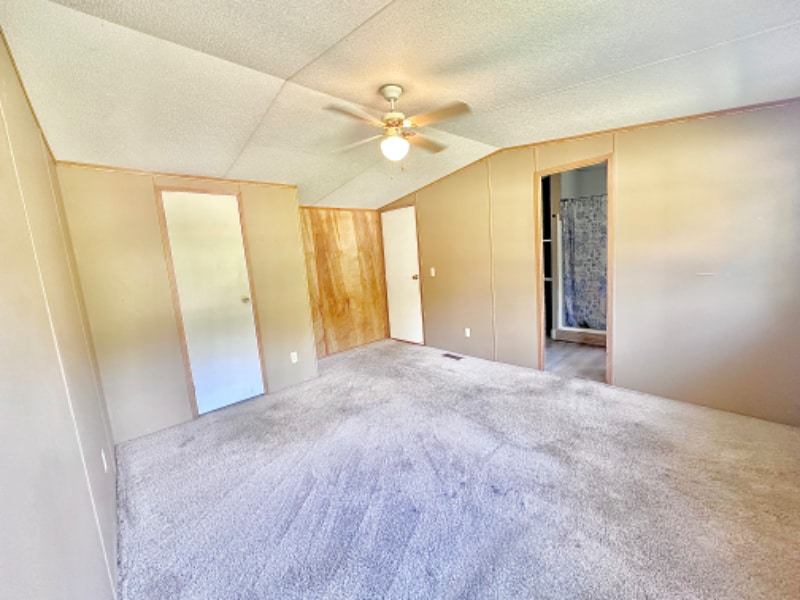 Building Photo - 110 S Rustic Ln