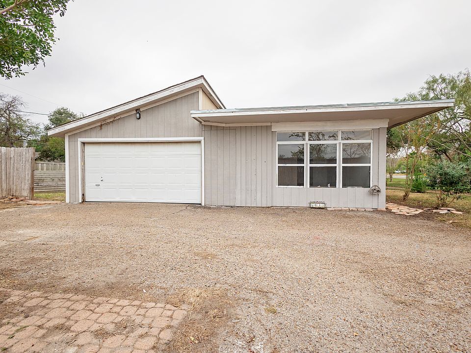 Building Photo - 6033 Rio Vista Ave