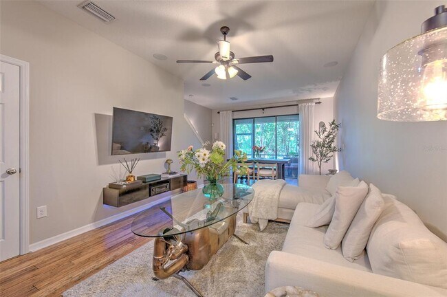 Building Photo - 11808 13th Way N