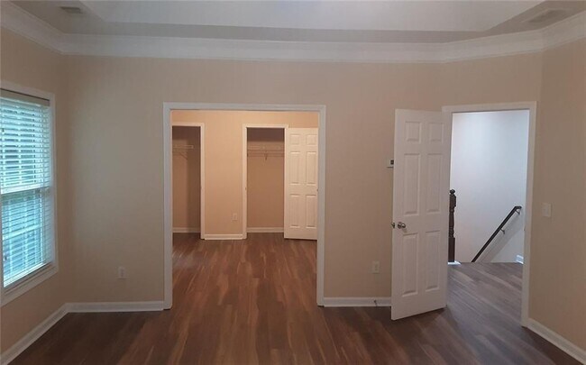 Building Photo - 2532 Lois Ct