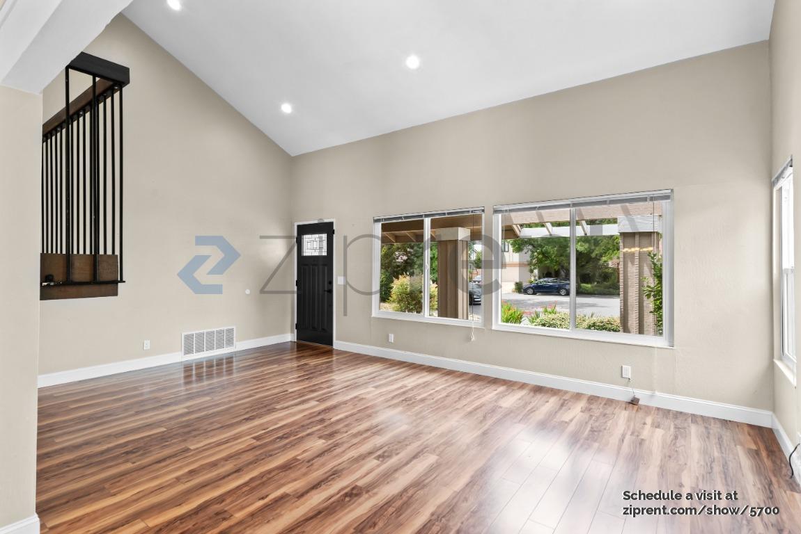 Building Photo - 655 Bogalusa Ct