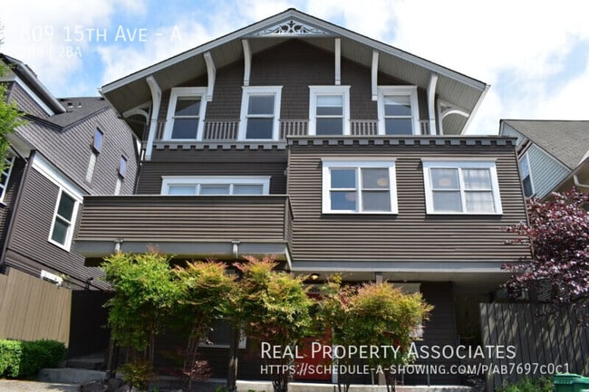 Building Photo - 809 15th Ave