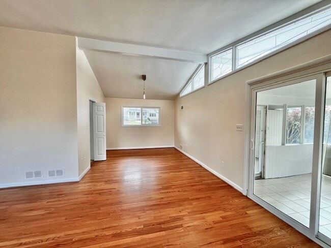 Building Photo - 8308 Whitman Dr