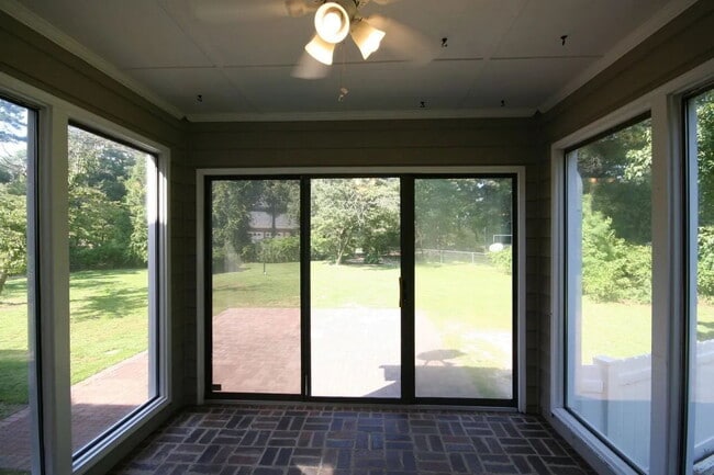 Building Photo - - WONDERFUL 2-STORY HOME IN WALNUT CREEK *SPRING CREEK SCHOOL DISTRICT* -