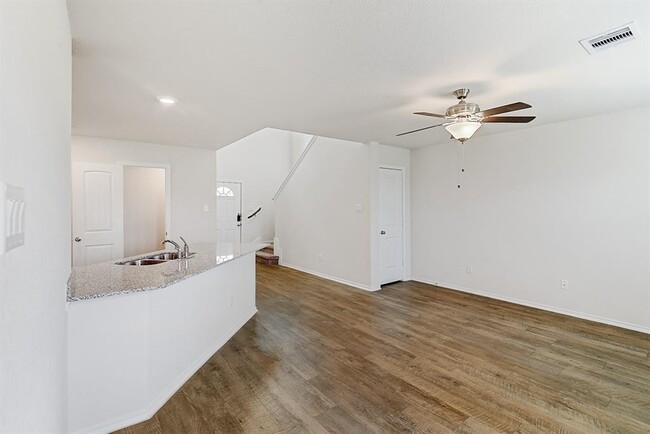 Building Photo - 14103 Biscayne Trl