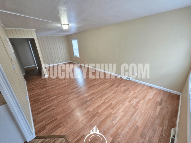 Building Photo - 3725 Terrace Dr