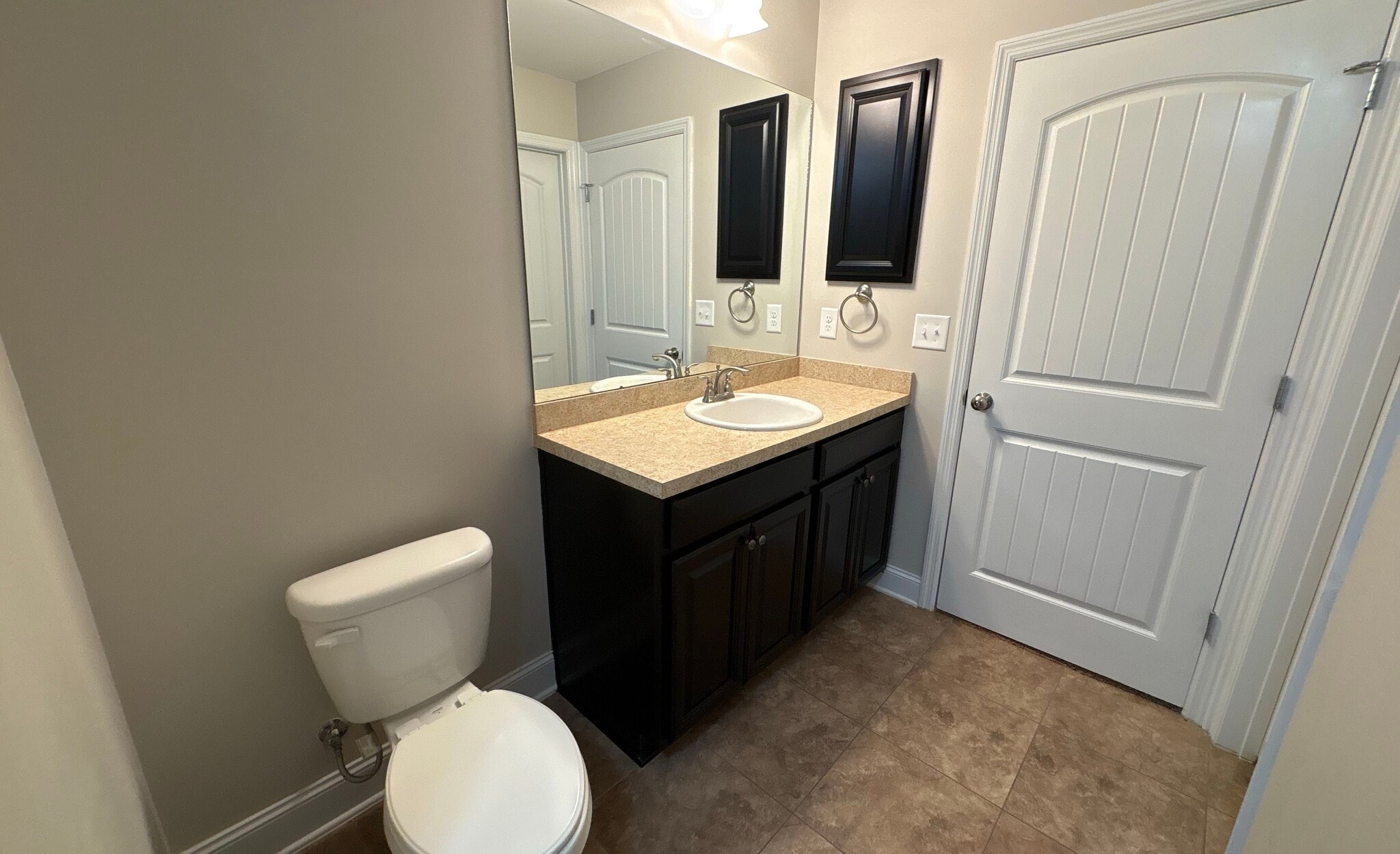 Building Photo - 648 Piney Woods Rd