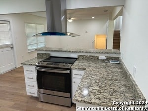 Building Photo - 1703 Searcy Dr