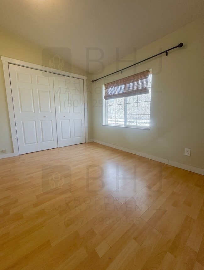 Building Photo - 4 BEDROOM / 2 BATH HOME IN SCSD1!