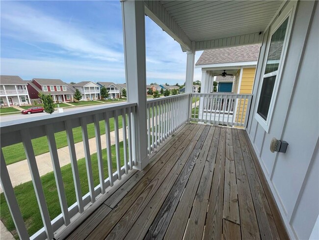 Building Photo - 3915 SW Peachwood Dr