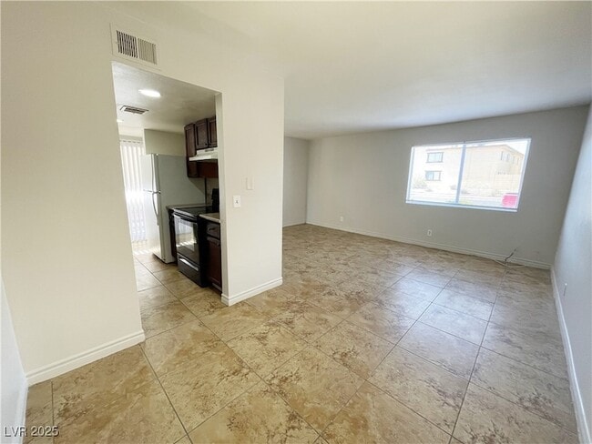 Building Photo - 5447 Retablo Ave