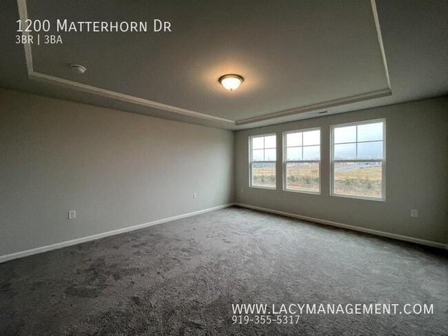 Building Photo - 1200 Matterhorn Dr