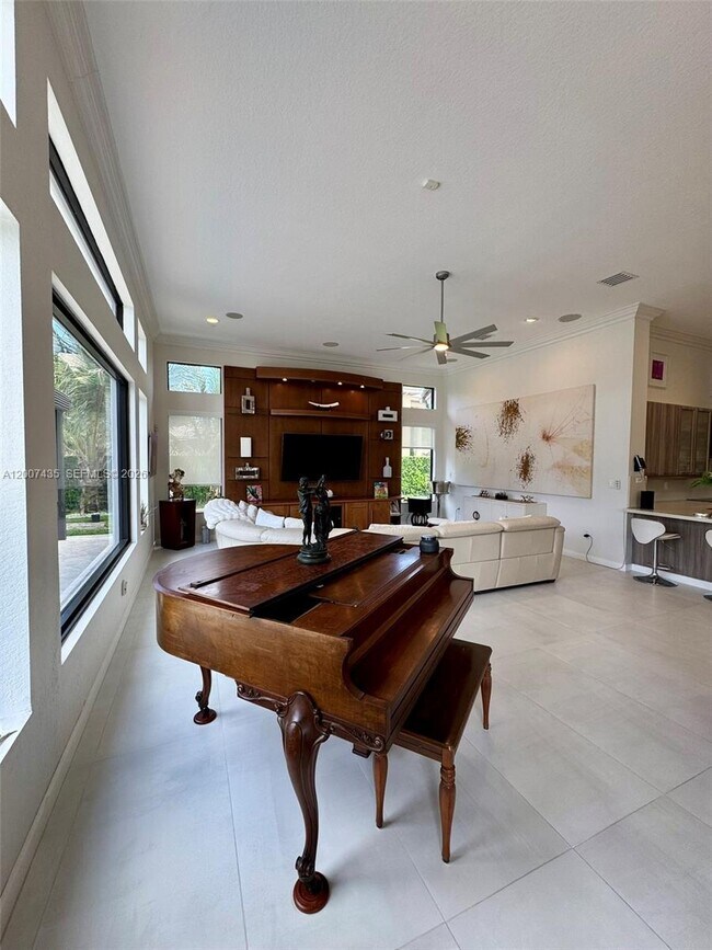 Building Photo - 15053 SW 40th St