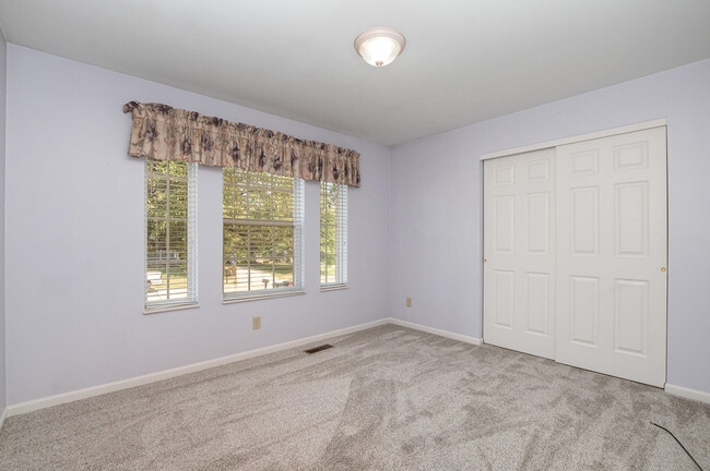 Building Photo - 7393 Maybury Ct