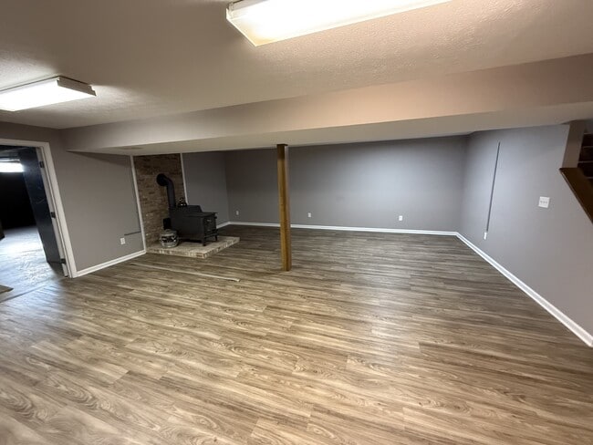 Building Photo - 3333 Tanner Rd