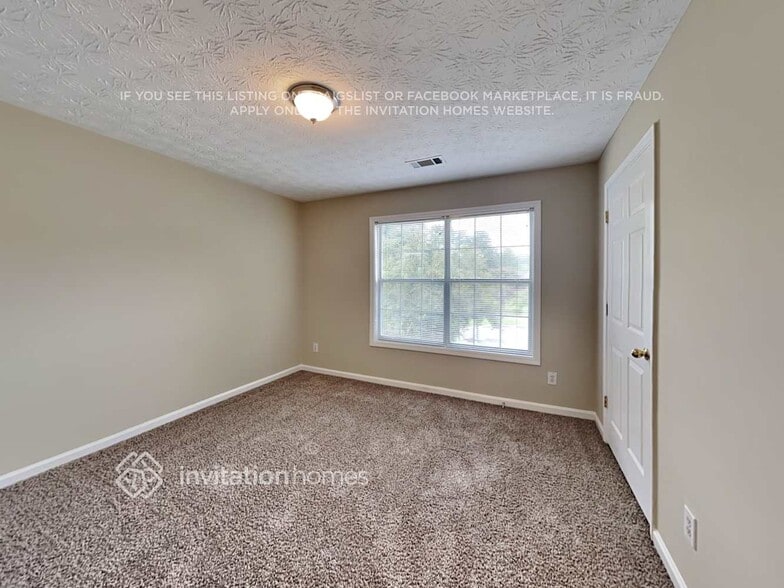Building Photo - 3208 Evonshire Ln