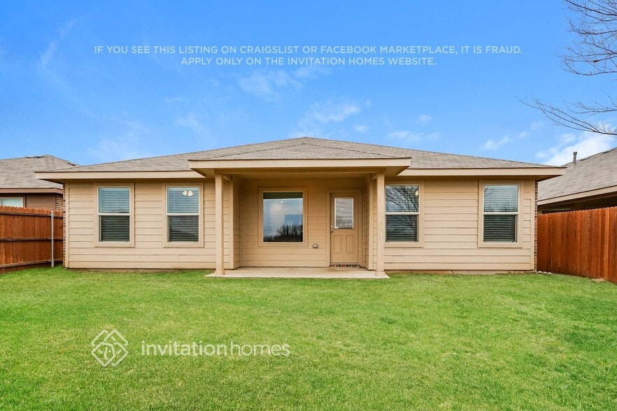 Building Photo - 848 Wylie St