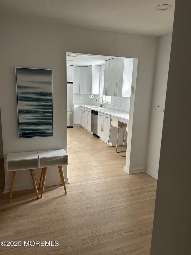 Building Photo - 17 Palmer Ave