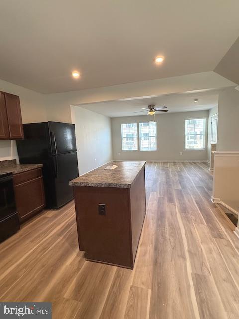 Building Photo - 104 Reign Wy