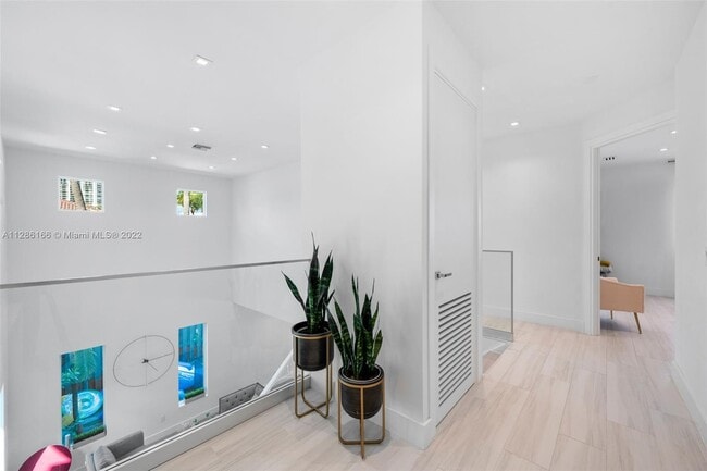 Building Photo - 3925 194th Ln