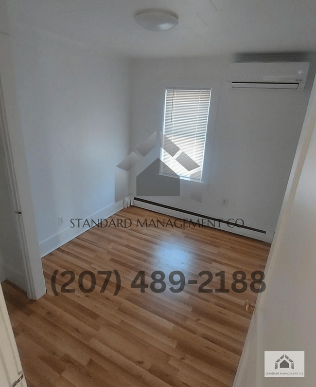 Building Photo - 326 Eastern Ave