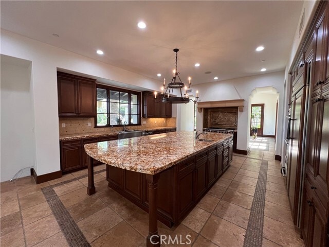 Building Photo - 21 Jewel Flower