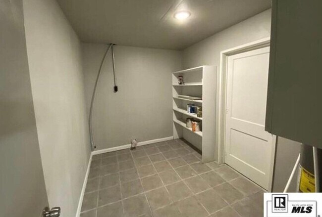 Building Photo - 416 Bayou Oaks Dr