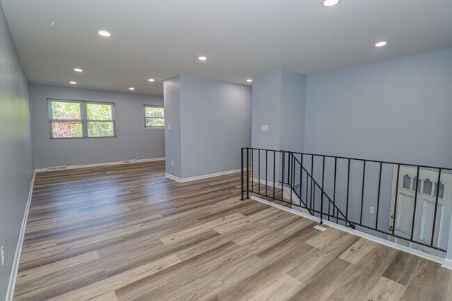 Building Photo - 3 Bedroom Oasis in Severna Park