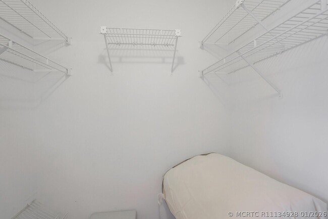 Building Photo - 6099 Waldwick Cir