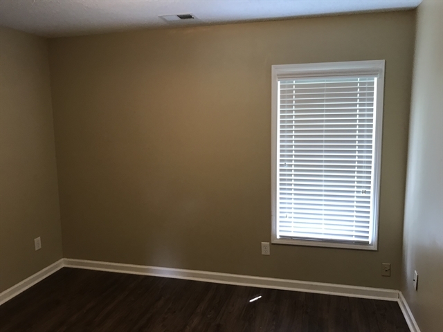 Building Photo - 3041 Andora Drive SW