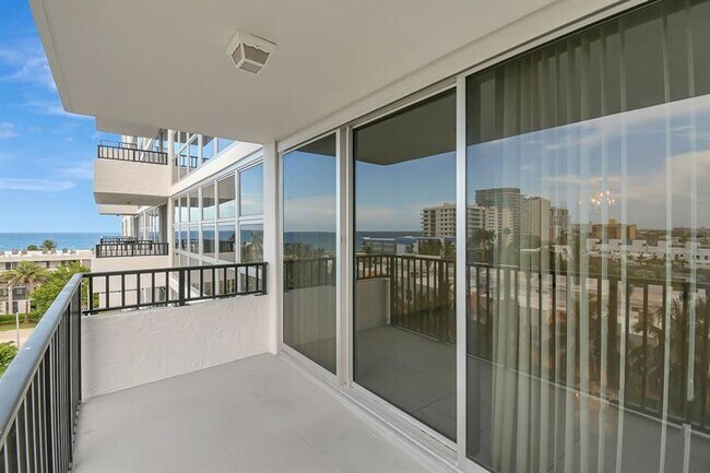 Building Photo - 531 N Ocean Blvd