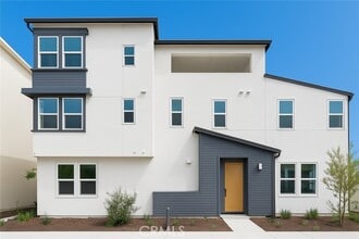 Building Photo - 360 Proctor