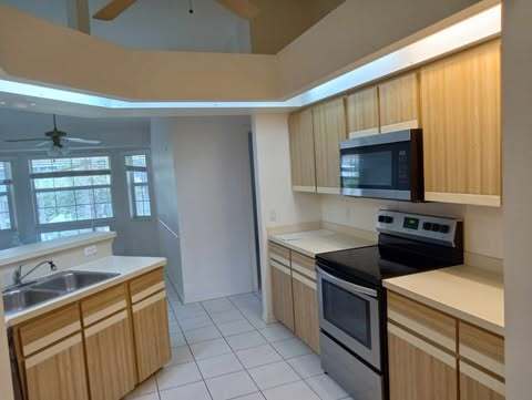 Building Photo - 601 Tarpon Way