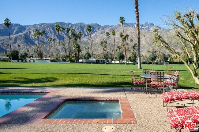 Building Photo - 2231 S Caliente Dr