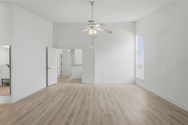 Building Photo - 14510 Alejo Ct