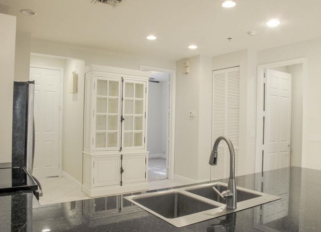 Building Photo - 124 Jesup Ln