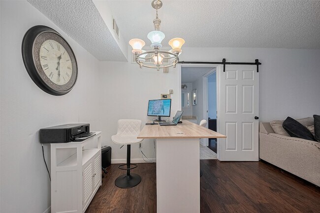 Building Photo - 1505 Ward Rd