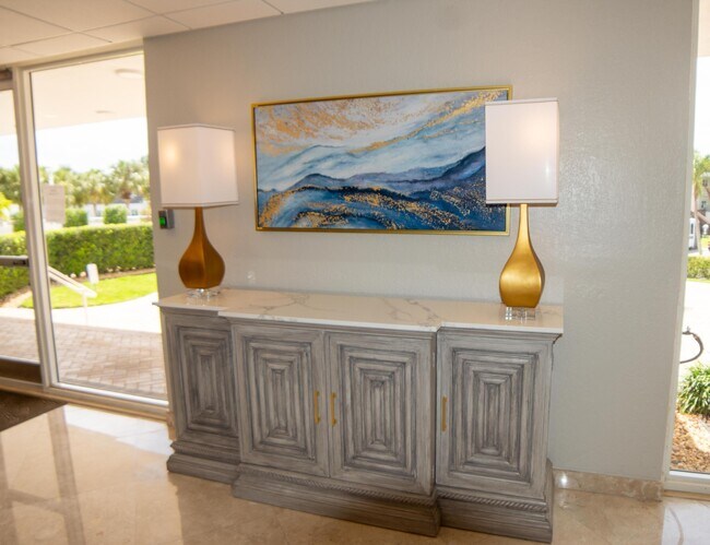 Building Photo - 2701 N Ocean Blvd
