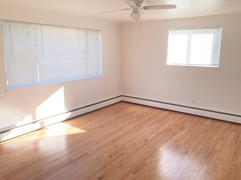 Building Photo - 1207 Francis St