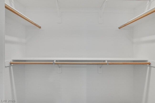 Building Photo - 7484 Mountain Ledge St