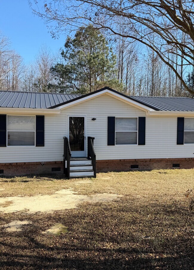 Building Photo - 1103 Long Branch Church Rd