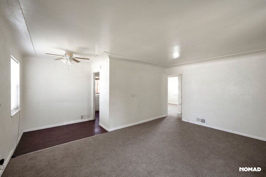 Building Photo - 1932 Del Mar Pkwy