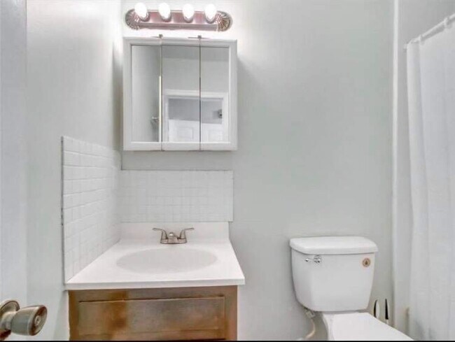 Building Photo - 3314 Granby St