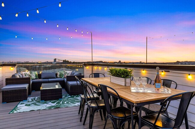 Building Photo - 1313 Baptist World Center Dr