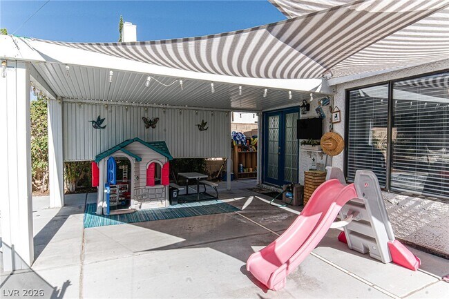 Building Photo - 9009 Feather River Ct