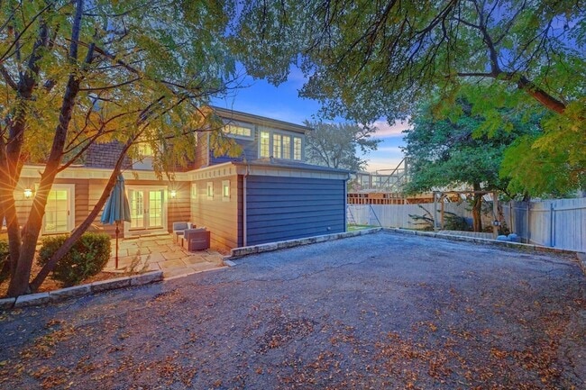 Building Photo - 1205 Enfield Rd