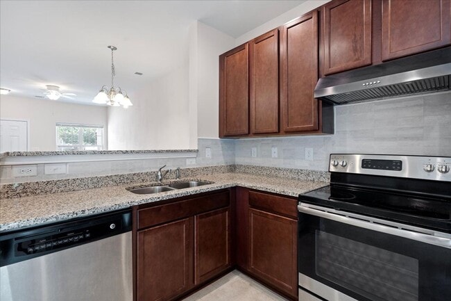 Building Photo - 10312 Cloyne Ct