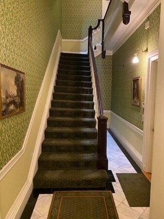 Building Photo - 4 Walnut St